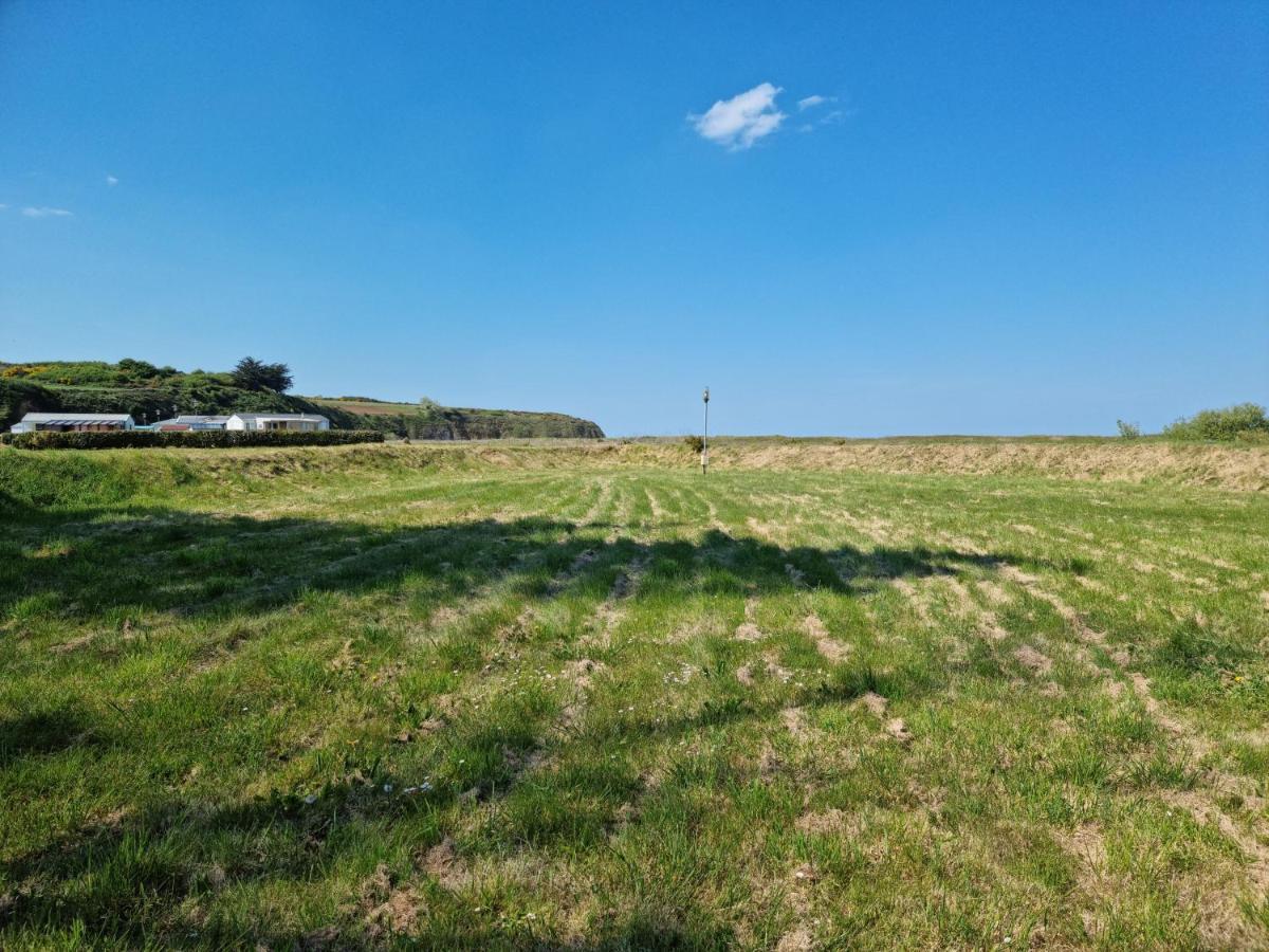 Camping Village Nature D'O Hillion Bagian luar foto